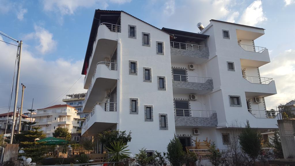 Hotel Ilio Ksamil Esterno foto